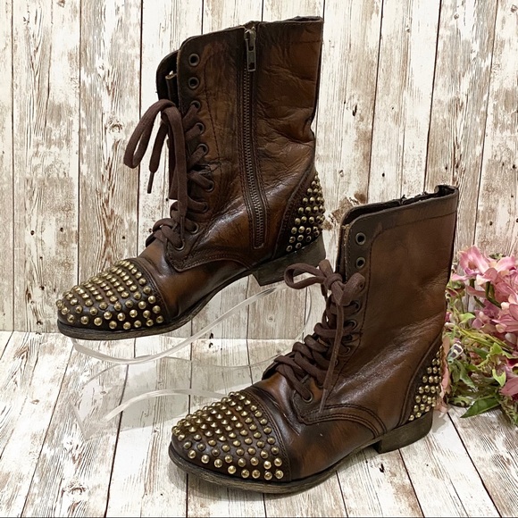Steve Madden Tarnney Brown Gold Leather Stud Boots - Picture 4 of 16